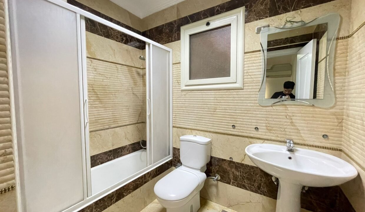 WhatsApp Image 2025-11-23 at 1.47.12 PM (2)