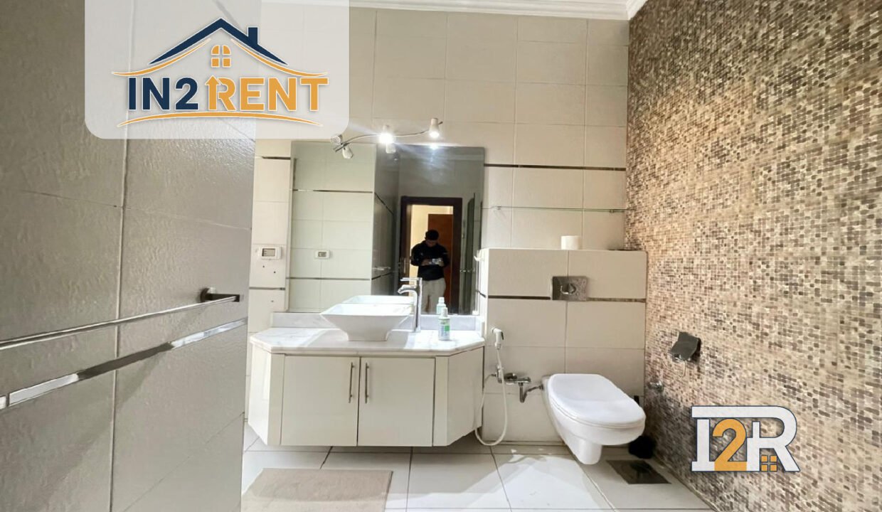 WhatsApp Image 2025-12-07 at 3.20.32 PM (1)